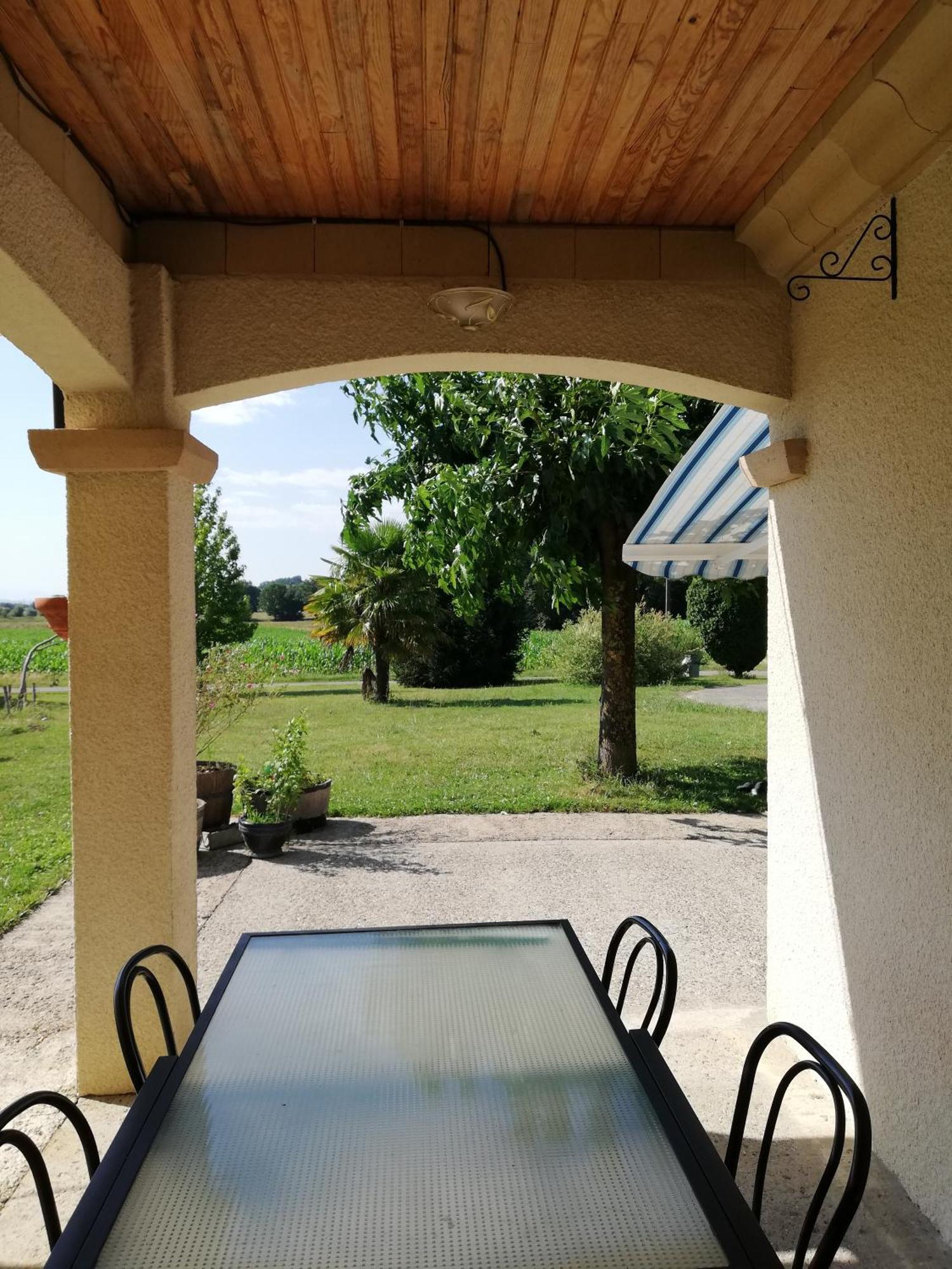 Suite Jomenisa Auriebat Exterior photo